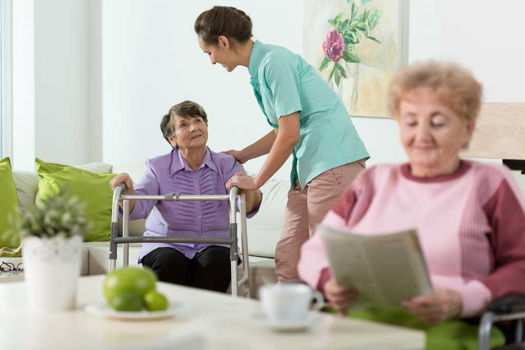 How to Choose the Right Assisted Living Facility for Your Loved One